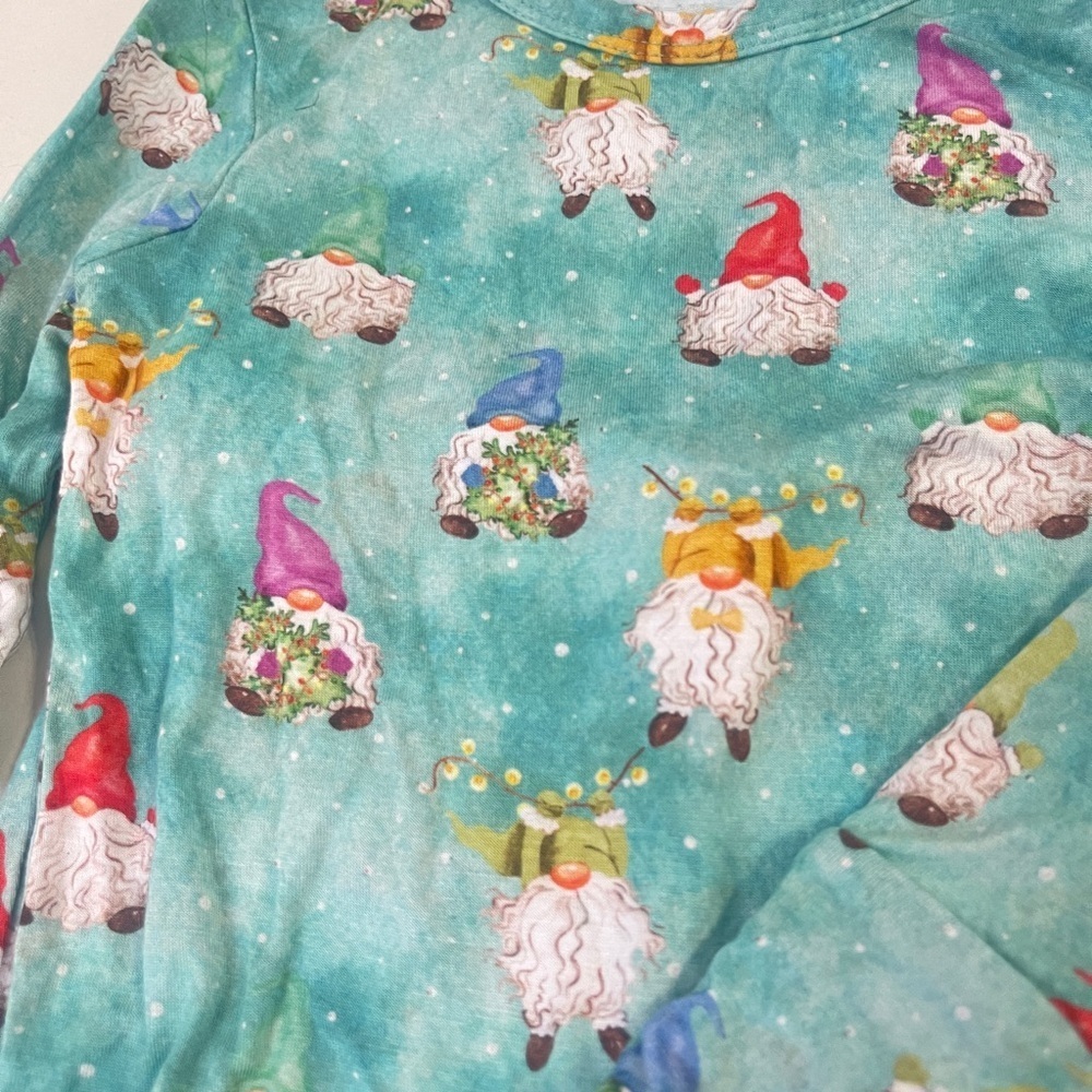 Posh Peanut Size 4T Gnome Santa Pajama set Unisex Bamboo Christmas Pjs - Picture 2 of 5